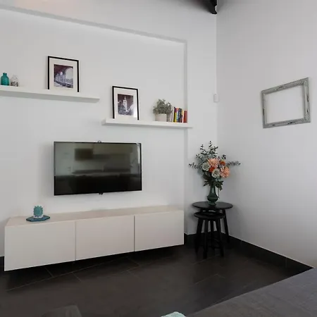 Terrace & Chill Urban סביליה